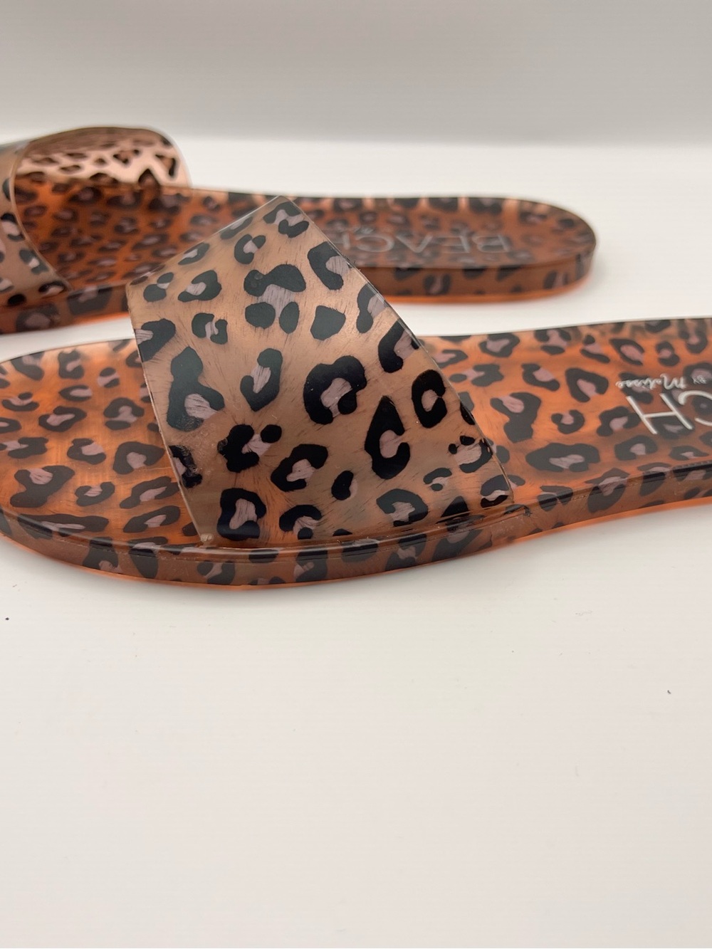 Beach by Matisse Sol Leopard Print Jelly Slide Sandals Size 9 - Picture 3 of 5